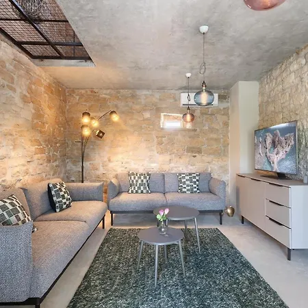 Holiday home Mit Privatpool Fuer 6 Personen Ca 150 Qm In Mrgani, Istrien Istrische Riviera